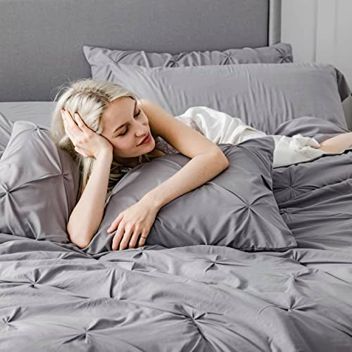 Bedsure Queen Comforter Set - Bed in a Bag Queen 7 Pieces, Pintuck Bedding Sets Grey Bed Set with Comforter, Sheets, Pillowcases & Shams