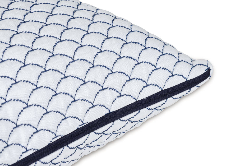 DreamCloudTM Classic / Pillow (Set of 4)
