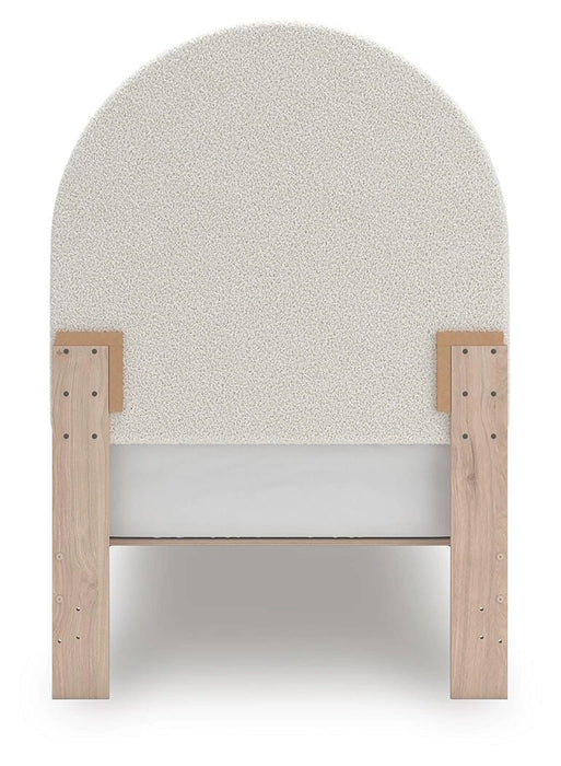 Arloster Upholstered Bed