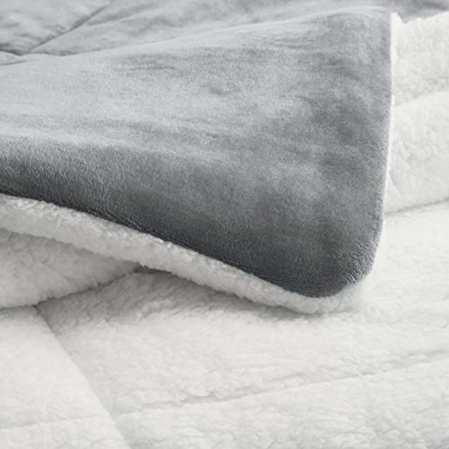 Amazon Basics Ultra-Soft Micromink Sherpa Comforter 3-Piece Bedding Set, Full/Queen, Charcoal