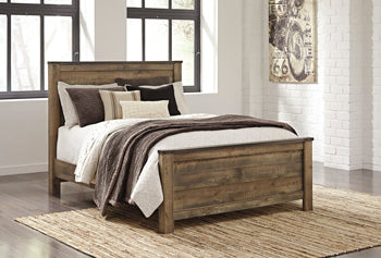 Trinell Casual Master Bedroom Queen Panel Footboard